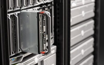 How to Implement Graceful Shutdown in a Go HTTP Server with Context and Signal Handling